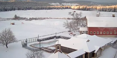 Thermal pool in St. Eugene Golf Resort & Casino webcam - Cranbrook