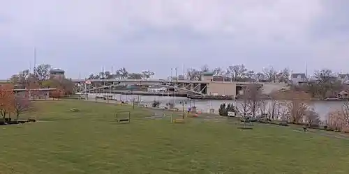 Charles Berry Bridge - Lorain webcam - Cleveland