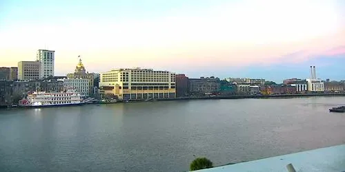 City Hall, Hyatt Regency Savannah webcam - Savannah