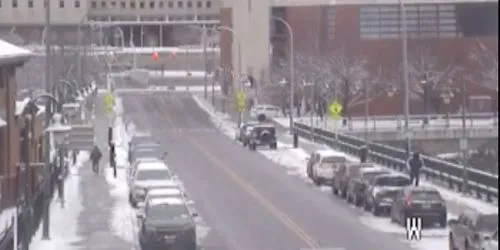 Court Street Bridge webcam - Rochester