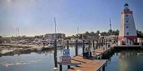 Faro Blanco Marina Webcam