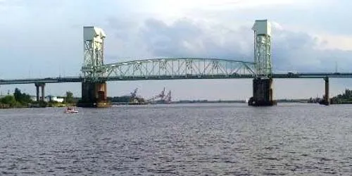 Cape Fear Memorial Bridge webcam - Wilmington