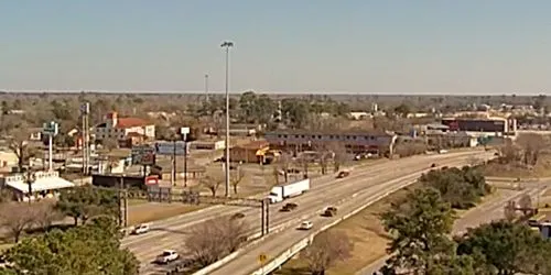 Freeway, entrance to the city webcam - Beaumont