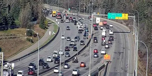 Glenmore Trail traffic webcam - Calgary