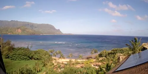 Hanalei Bay, Lumaha'i Beach webcam