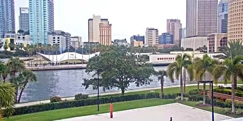 río Hillsborough, Curtis Hixon Waterfront Park webcam