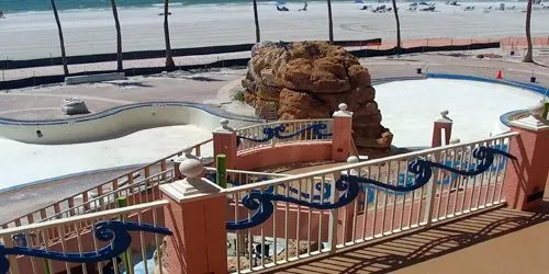 Hotel with swimming pools on the coast webcam