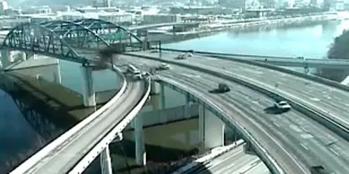 Puente del río Kanawha webcam - Charleston