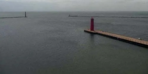 South Pierhead Lighthouse Webcam