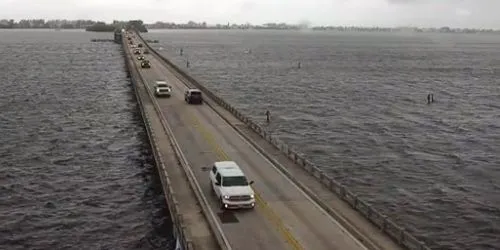 Manatee Bridge webcam - Bradenton