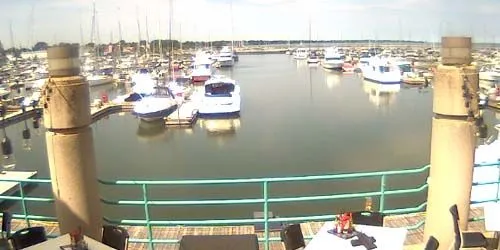 Gaslight Pointe Marina webcam - Racine