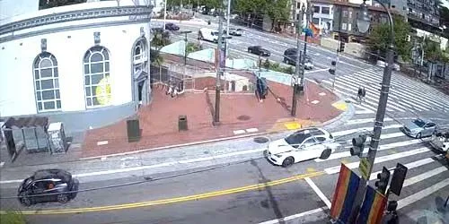 Traffic on Market Street webcam