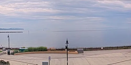 Memorial Park in White Rock webcam