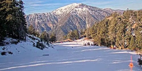 Mountain High Resort webcam - San Bernardino