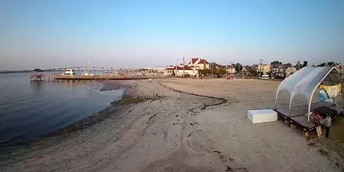 Municipal Beach - Stainton Memorial Causeway webcam - Somers Point