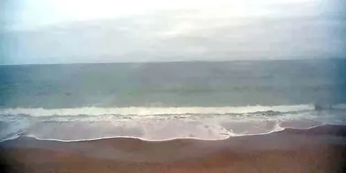 Atlantic Ocean from sandy beach webcam - Melbourne