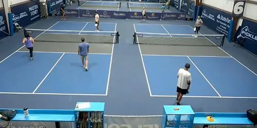 Tampa Bay Pickleball Webcam screenshot