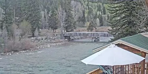 Spotted Horse Ranch, Hoback River view webcam