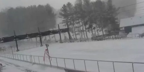 Patinoire sur la montagne de ski des Appalaches Caméra web