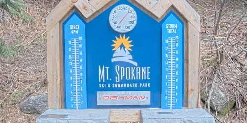 Snow level at Mt. Spokane Ski & Snowboard Park webcam - Spokane