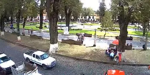 Don Vasco Square webcam - Patzcuaro