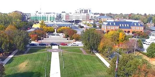 Square in front of the city administration Webcam