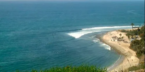 Surfistas en la costa de Malibu Cámara web