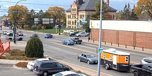 Traffic in the city center Webcam