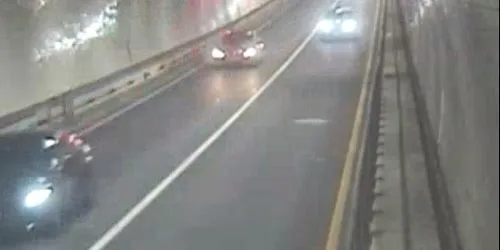 Underwater tunnel Webcam