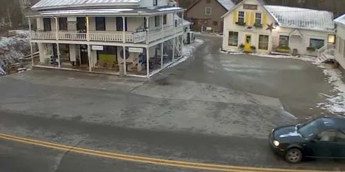 Convenience store in suburb Warren Webcam