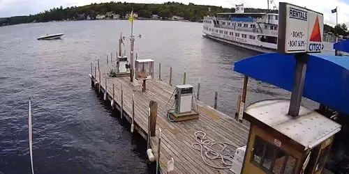 Muelle en el lago Winnipesaukee Cámara web